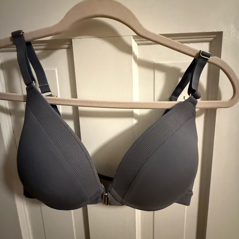 Lively Front Closure Wireless Adjustable Bra